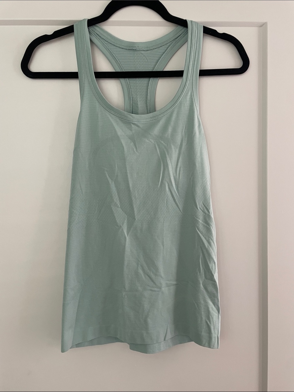Lululemon Tank Top in Light Mint